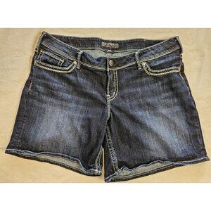 Silver Jeans Suki Shorts Women's Size 20 With 7” Length ( 40" Waist )